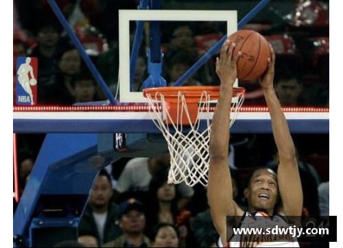 雷火电竞NBA球星的时尚风尚：最炫酷的赛场装束与时尚趋势 - 副本